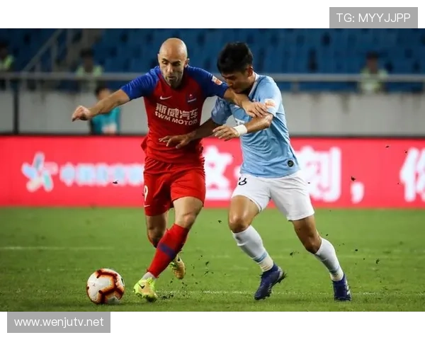 外租前锋破门击败母队 引发场内冲突